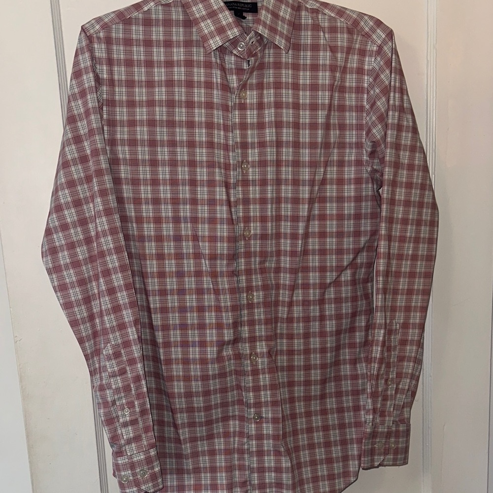 Banana Republic Red and White Plaid Button-Down Shirt